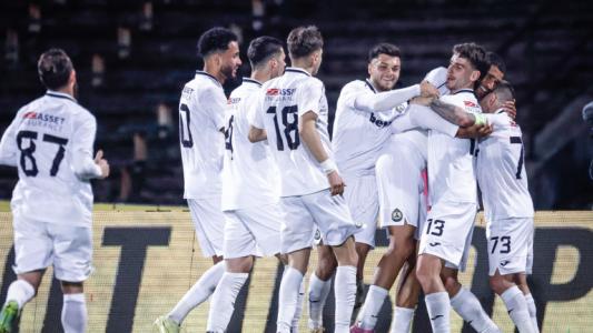 Славия няма победа на 