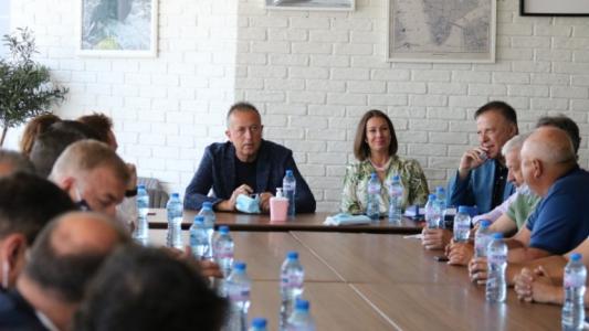 Фурнаджиев: На Конгреса ще има петима наблюдатели от ФИФА и УЕФА