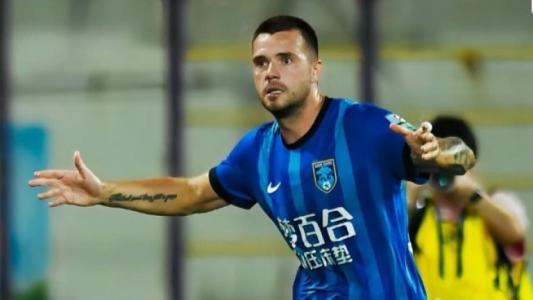 Алекс Колев се възстановява в София