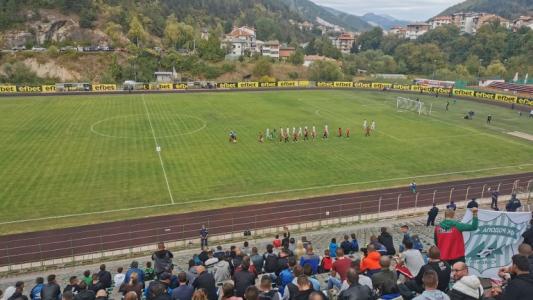 Смолян модернизира стадиона