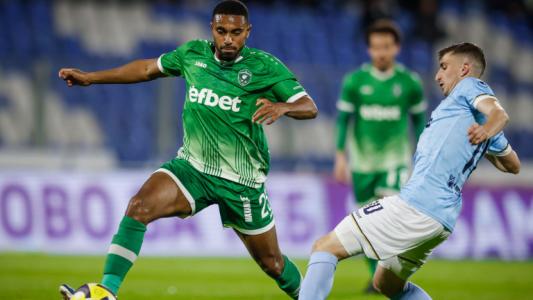 Лудогорец сменя букмейкърите