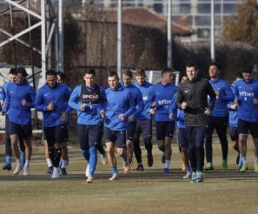 Миланов и Божинов са в групата за Лудогорец