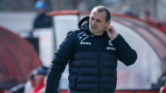 Златомир Загорчич остава начело на Славия