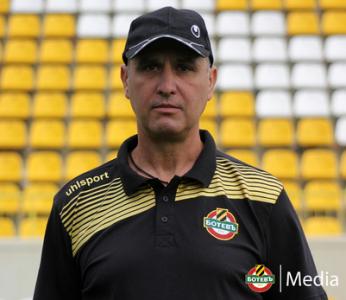 Ботев Пд обяви заместника на Ферарио Спасов