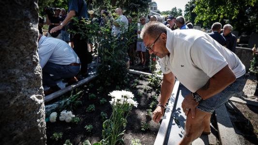 Божидар Искренов: Нямаше много хора днес, странно ми е