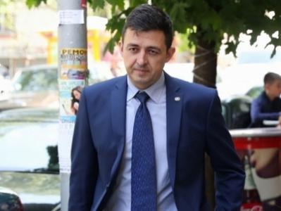 Шеф в Левски: Искаме потвърждение от Милан, за да не заблуждаваме феновете