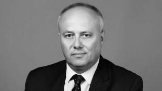 Почина уважаван юрист на Етър
