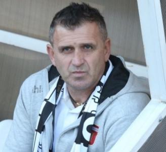 Какво пак се обърка на „Лаута