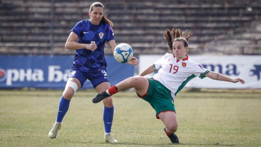 България започна Европейските квалификации със загуба от Хърватия