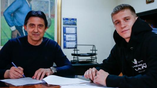 Левски ще продава полузащитник