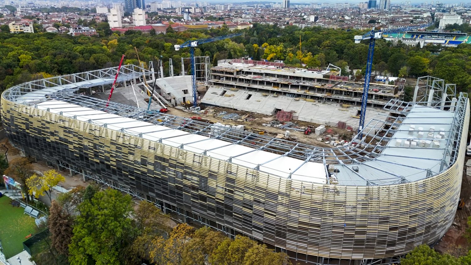 Стоичков за „Армията“: Барселона или Милан на откриването?