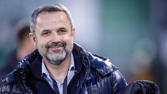 Двама вече са на разположение за Душан Косич