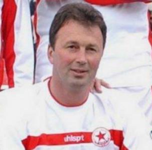ЦСКА честити на Ангел Червенков
