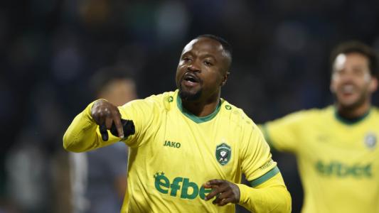 Готвят допълнителни санкции за Левски след финала