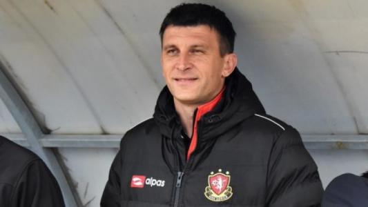 Бивш полузащитник на ЦСКА застана начело на отбор от Чемпиъншип