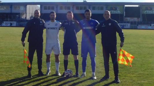 Раздават безплатни мартеници с емблемата на Етър