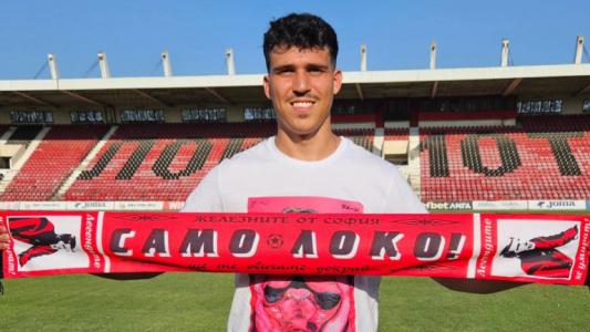 Голмайсторът на Локо Сф Анте Аралица под въпрос за дербито с Левски