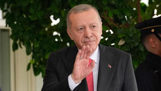 Официално: Ердоган ще присъства на двубоя срещу България