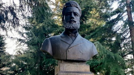 Ботев (Пд) почете годишнината от рождението на Христо Ботев