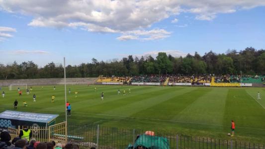 Стадионът в Ловеч отново ще приветства професионалния футбол