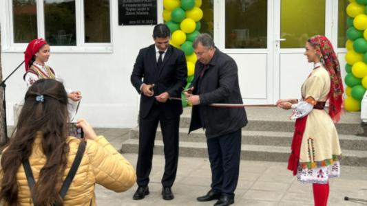 Обновеният стадион 