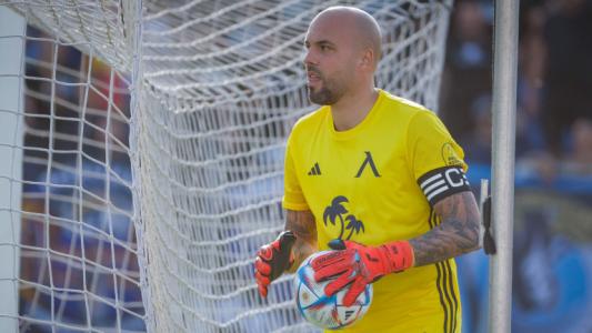 Потвърждение от Левски: Нека изпратим подобаващо Ники Михайлов