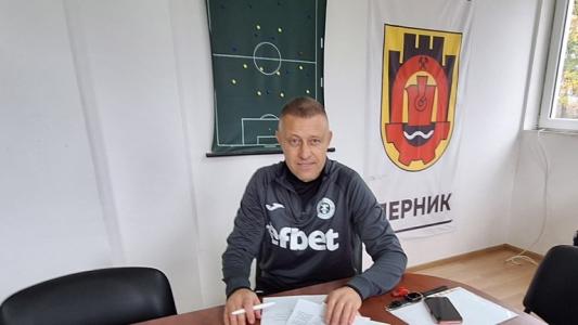 Кадрови проблеми в Миньор преди домакитството на Вихрен