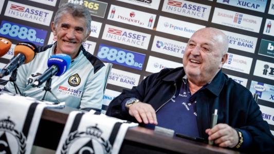 Венцеслав Стефанов: Да, Веласкес е скачал и е счупил скамейката