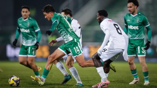 Лудогорец и Славия не намериха пътя към победата