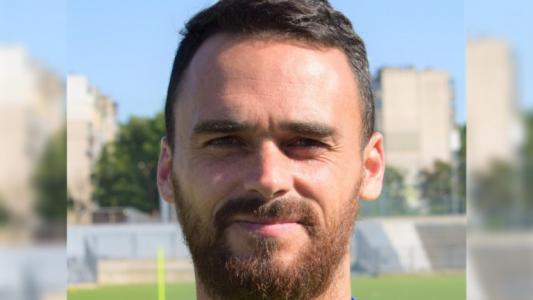 Вратар напусна Фратрия