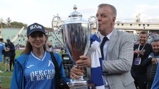 Илиана Раева: Битката на Наско е трудна и жестока, но той не е сам