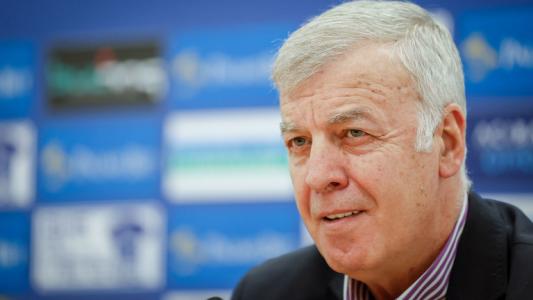 Сираков: Няма да продаваме играчи за жълти стотинки, селекцията в Левски продължава