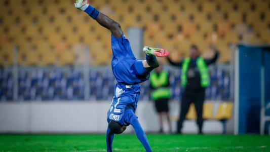 Защитник на Левски се самопредлага за националния отбор на Камерун