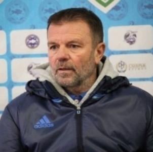 ИЗВЪНРЕДНО: Стойчо Младенов се завърна в България, ще има нов отбор!