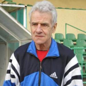 Добромир Жечев: Пробойните в Левски вече са много