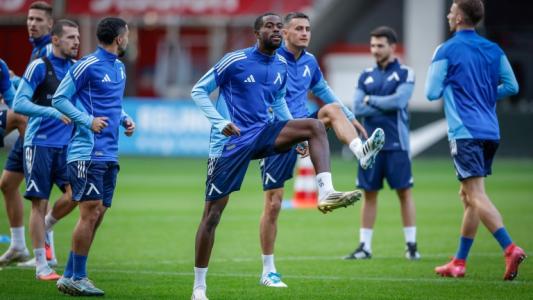 Левски тренира на пълни обороти за дербито със Славия