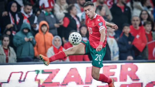 Цървена звезда набеляза български национал