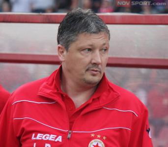 Испанец попречил на завръщане на Любо Пенев в ЦСКА