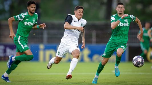 Хебър - Лудогорец 0:3, Гонсалвеш е точен в края на първата част