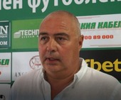 Шеф в Берое: Ще настояваме за доиграване на плейофите