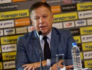 Шеф в БФС призна: Първенството може да приключи без плейофи