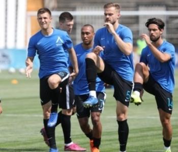 НА ГЕРЕНА: Рязането на заплатите в Левски започна!