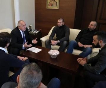 Борисов към феновете на Левски: Вие трябва да държите акциите и управлението на клуба