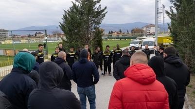 Феновете на Ботев (Пловдив) надъхаха здраво играчите преди дербито с Левски