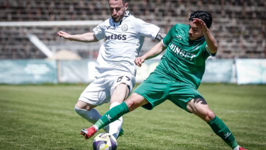 Десет от Ботев Враца измъкнаха точка в 