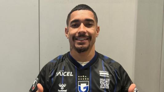 Уелтън откри головата си сметка в Япония