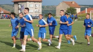 Проблеми налегнаха Левски (Лом) 