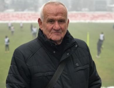Люпко Петрович: В Португалия съм за нови футболисти