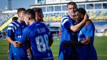 До часове Левски осъществява още един изходящ трансфер?