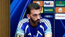 Алекс Сентейес: В съблакалнята има доста емоция и страст